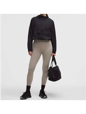 NWT Lululemon Glow Up Super High Rise Tight 25” SZ 4 Leggings Warm Ash Grey